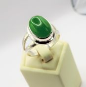 Sterling Silver 7.2 ct Green Jade Ring New With Gift Pouch