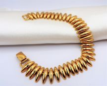 Vintage Signed Napier Gold Plated Wave Link Bracelet c.1980's