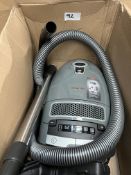 Miele Complete C3 Vacuum Cleaner. RRP £250 - Grade U