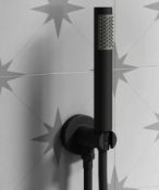 Brand New Boxed Bathstore Arezzo Round Matt Black Outlet Elbow + Accessories RRP £79.99 **No Vat...