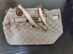3x Ladies Handbag