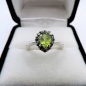 Sterling Silver Peridot Ring 1.8 cts New With Gift Pouch