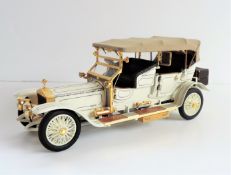 Franklin Mint 1911 Rolls-Royce Tourer Diecast Model Car in Display Case