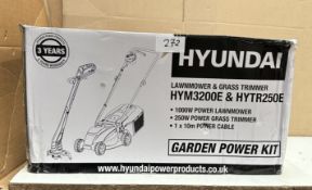 Hyundai Lawnmower and Grass Trimmer. RRP £200 - Grade U