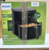 Philips Airfyer Essential XL. RRP £100 - Grade U