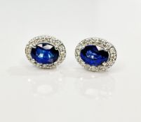 Beautiful Natural Unheated Blue sapphire earrings with diamonds & Platinum