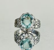 Beautiful Natural Flawless 4.58 CT Aquamarine Ring With Diamonds and 18k Gold