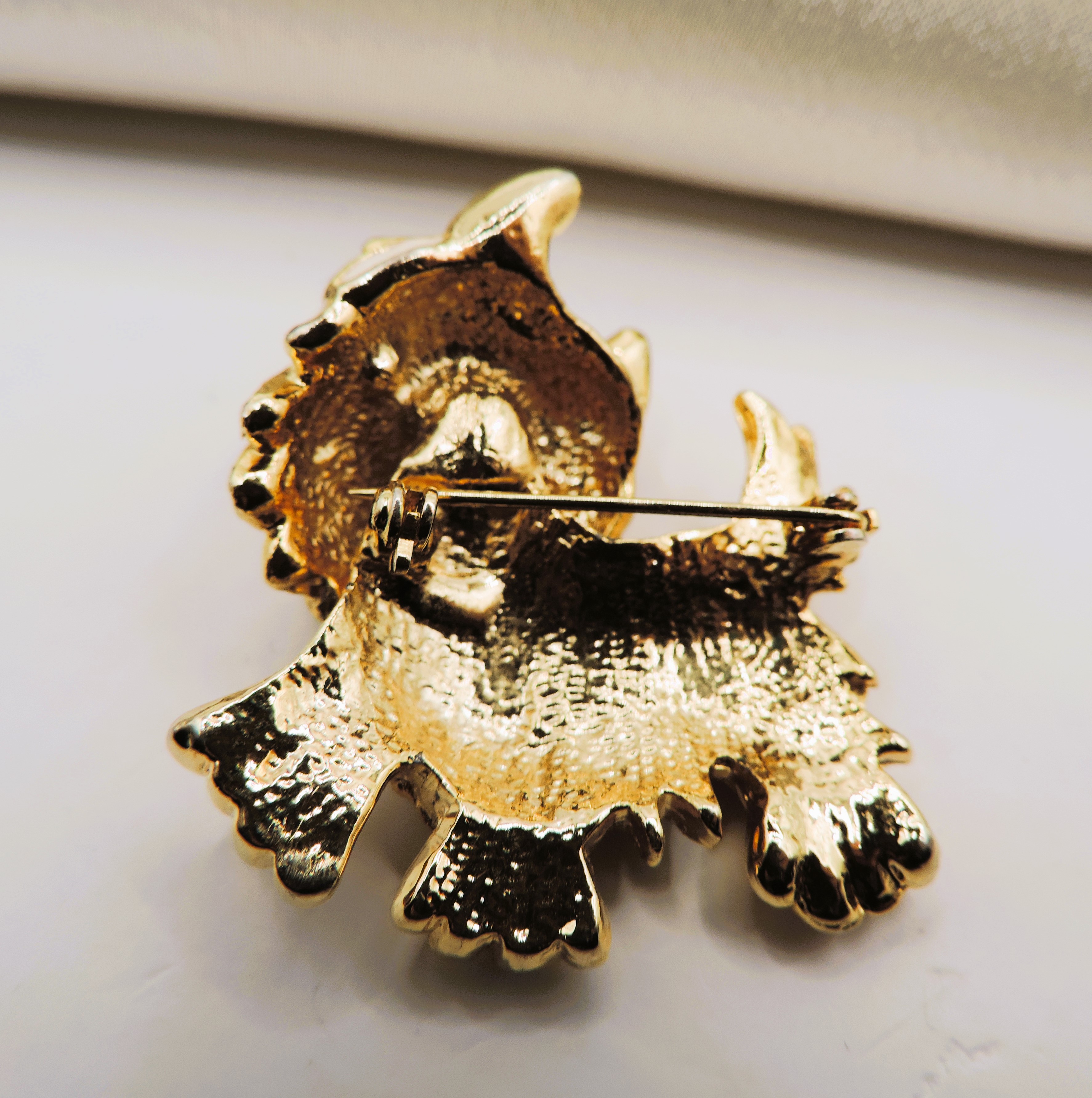 Vintage Gold Plated Enamel Scottie Dog Brooch With Gift Pouch - Image 2 of 2