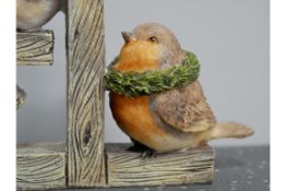 Robin Noel Decoration
