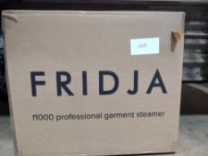 Fridja F1000 Pro garment steamer RRP £100 - GRADE U