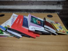 Lot of Miscellaneous Books. RRP £40. Grade U