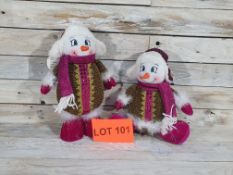 2 x 3D Christmas characters. 30cm x 22cm and 26cm x 22cm. RRP £39.98