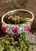 Antique Stunning 9ct Gold Ruby Stone Ring