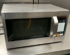 Commercial Microwave