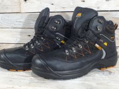Safety Toe Work Boots. Monitor Hammer Boots. Size EU 44. RRP £79