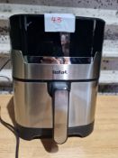Tefal Air Fryer. RRP £60. Grade U