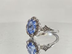Beautiful 1.74 CT Natural Ceylon Blue Sapphire Diamonds & 18k Gold