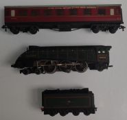 A Very Rare Collectable Hornby Dublo 3211 Mallard 60022 Engine and Tender and A Flying Scotsman C...