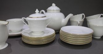 Royal Worcester Strathmore 6 Place Tea Service