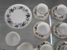 Royal Worcester June Garland 6 Place Tea Service