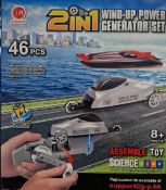 2 In 1 Race Car and Boat Wind Up Power Generator 46 Piece. RRP £20 - Grade A