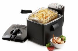 Title: 2 x DO1014FR DOMO 4.5L Black fast heat up Pro Fryers RRP £100Description: 2 x Stainless Steel