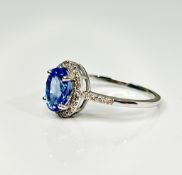 Beautiful 1.73CT Unheated Ceylon Cornflour Blue Sapphire Diamonds & 18k Gold
