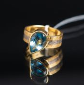 Damenring mit Steinbesatz 750 GG/WG