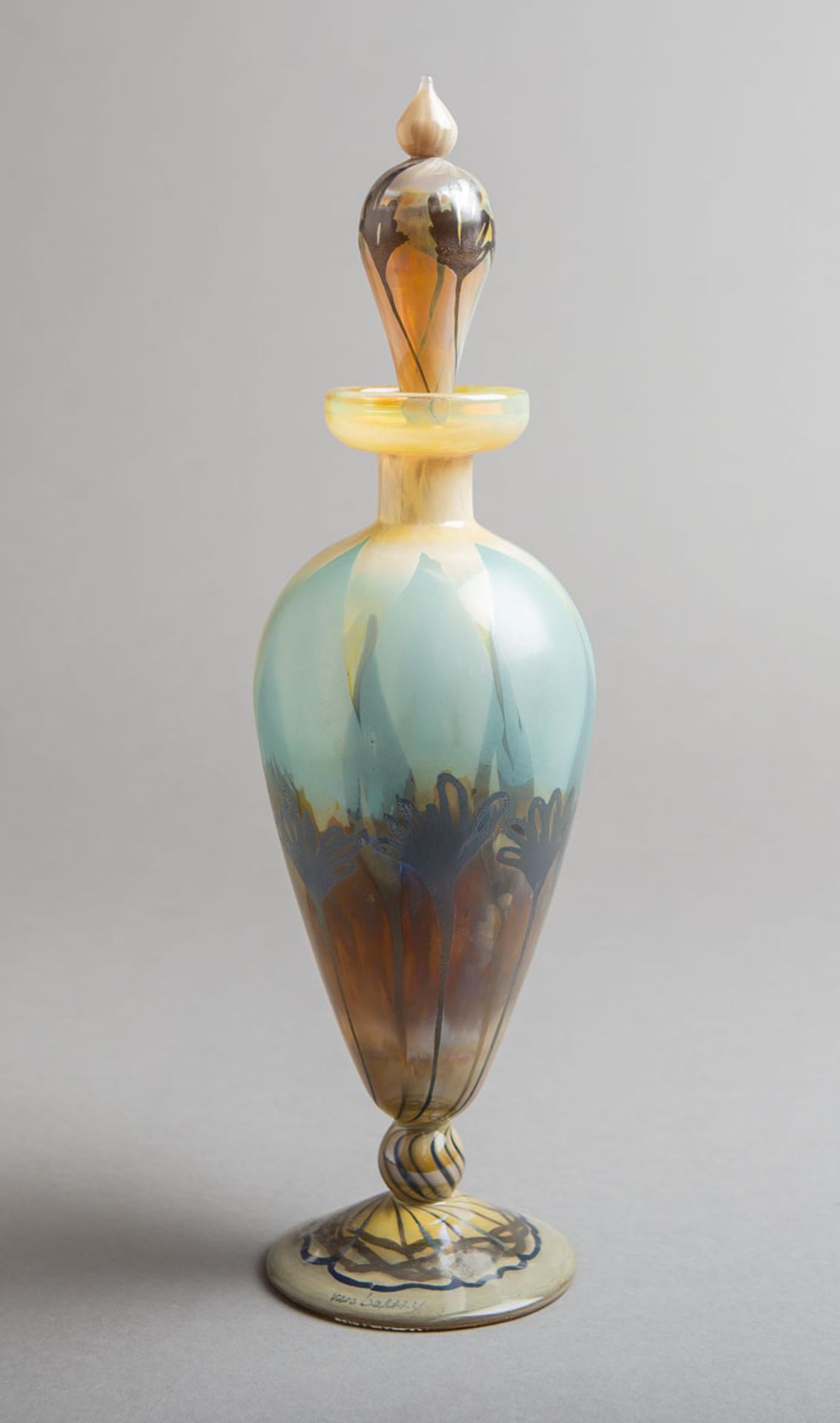 Karaffe m. Glasstopfen (Vera Walther, Studioglas, 20. Jh.)