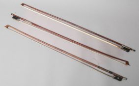 ENTFÄLLT 3-teiliges Konvolut von Geigenbögen