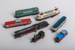 Modelleisenbahn Konvolut div. Hersteller, 143 div. Lokomotiven