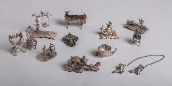 Konvolut von Silberminiaturen
