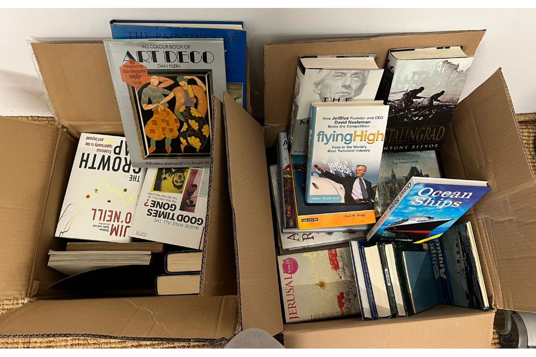 A selection of hard back books, mixed themes including Art and travel etc - Image 1 of 4