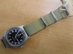 V.V. RARE NEW UNISSUED CWC 0552 R/MARINES/NAVY ISSUE SERVICE WATCH NATO MARKS DATE 1985 DESERT STRAP