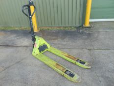 Pramac Lifter 2500Kg Pallet Truck