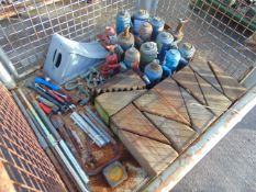 Jacks, Shackles, Wheel Chocks etc