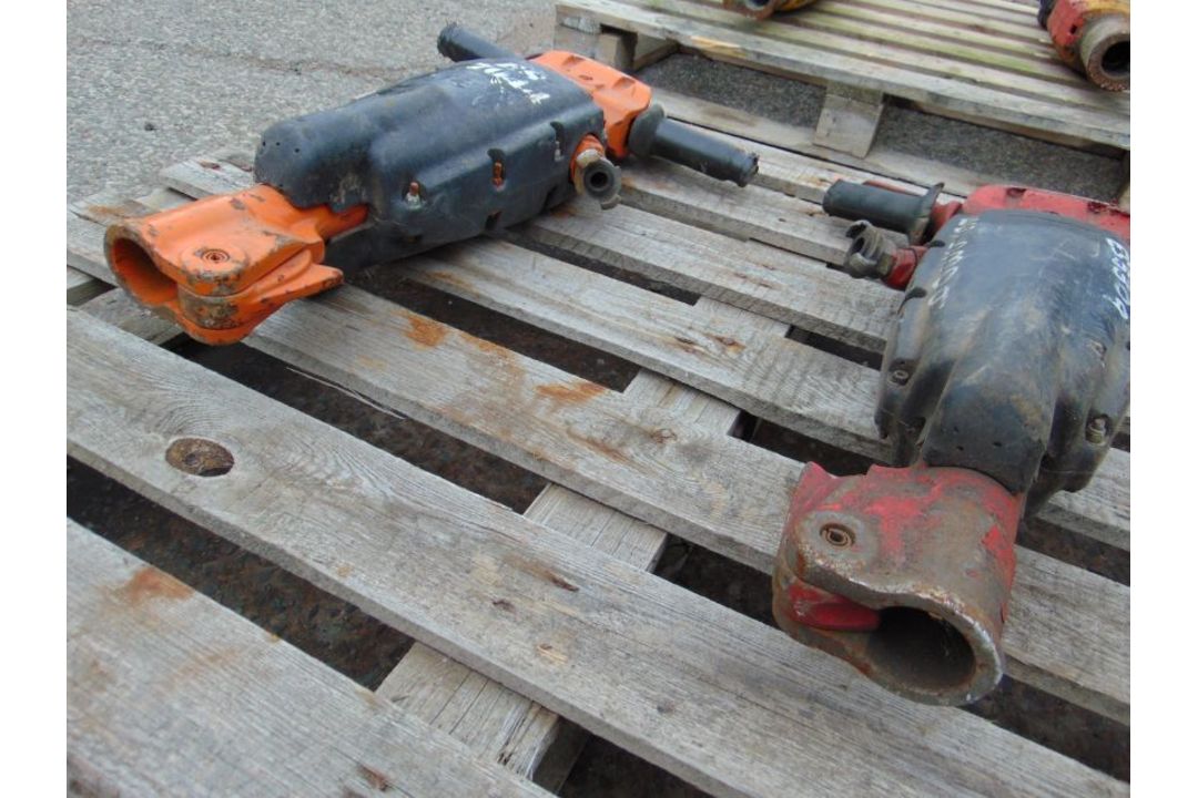 2x Chicago Pneumatic CP1210S Hydraulic Breakers - Image 2 of 5