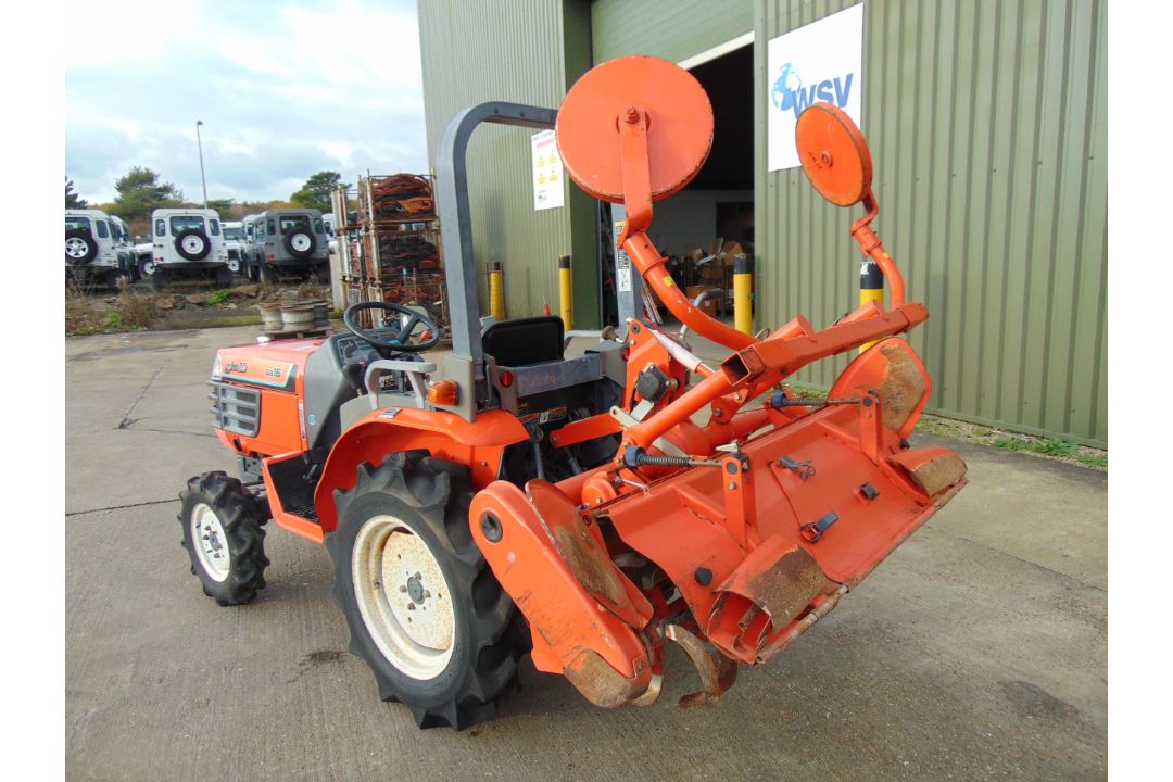 Kubota Granbia GB16 4x4 Diesel Compact Tractor c/w Rotovator ONLY 467 HOURS! - Image 8 of 24