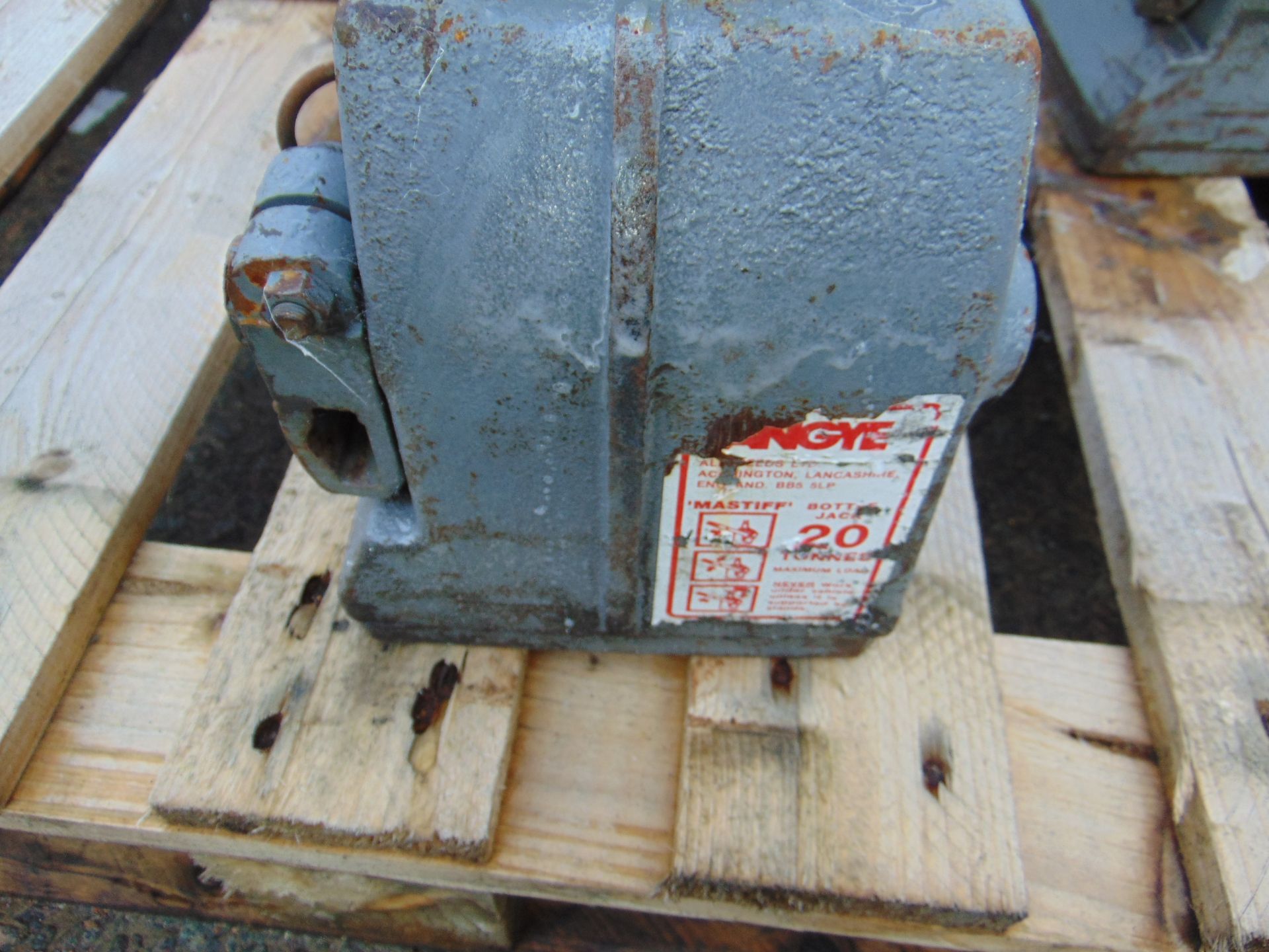 Lake and Elliot 20 tonne hydraulic bottle jack - Image 4 of 4