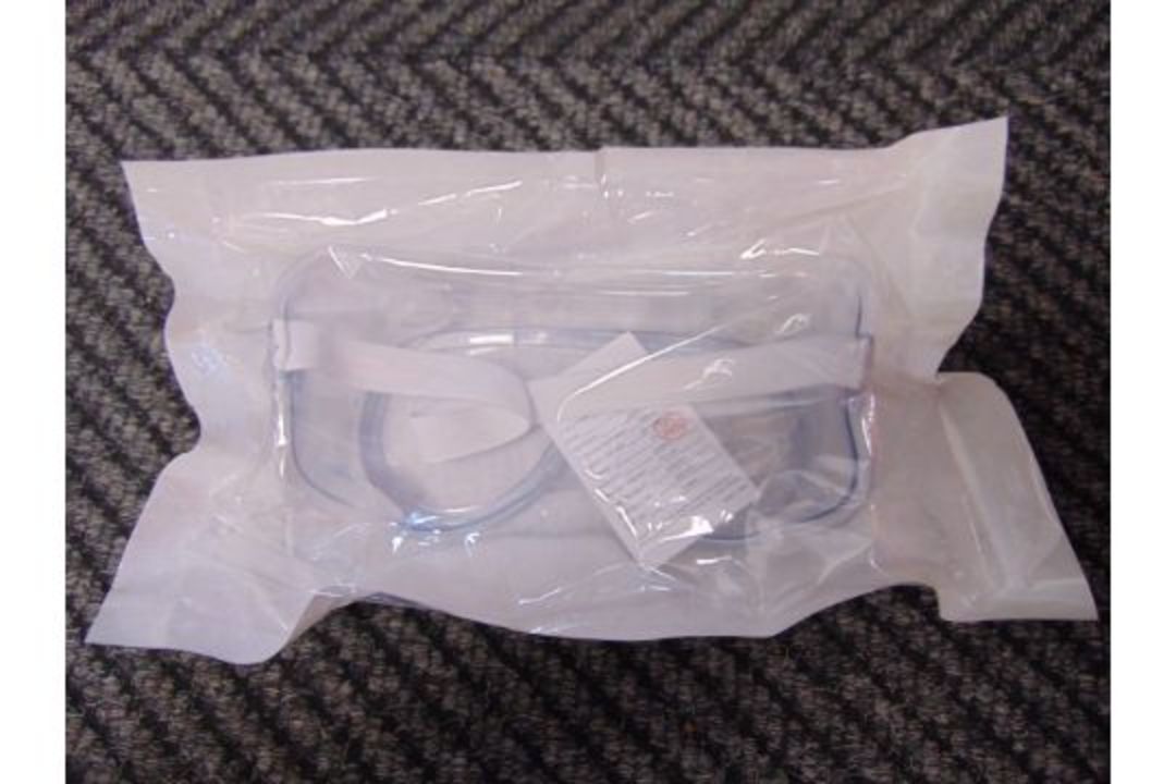 80 x NEW UNISSUED Safety goggles GLYZ1-1 - Image 8 of 15
