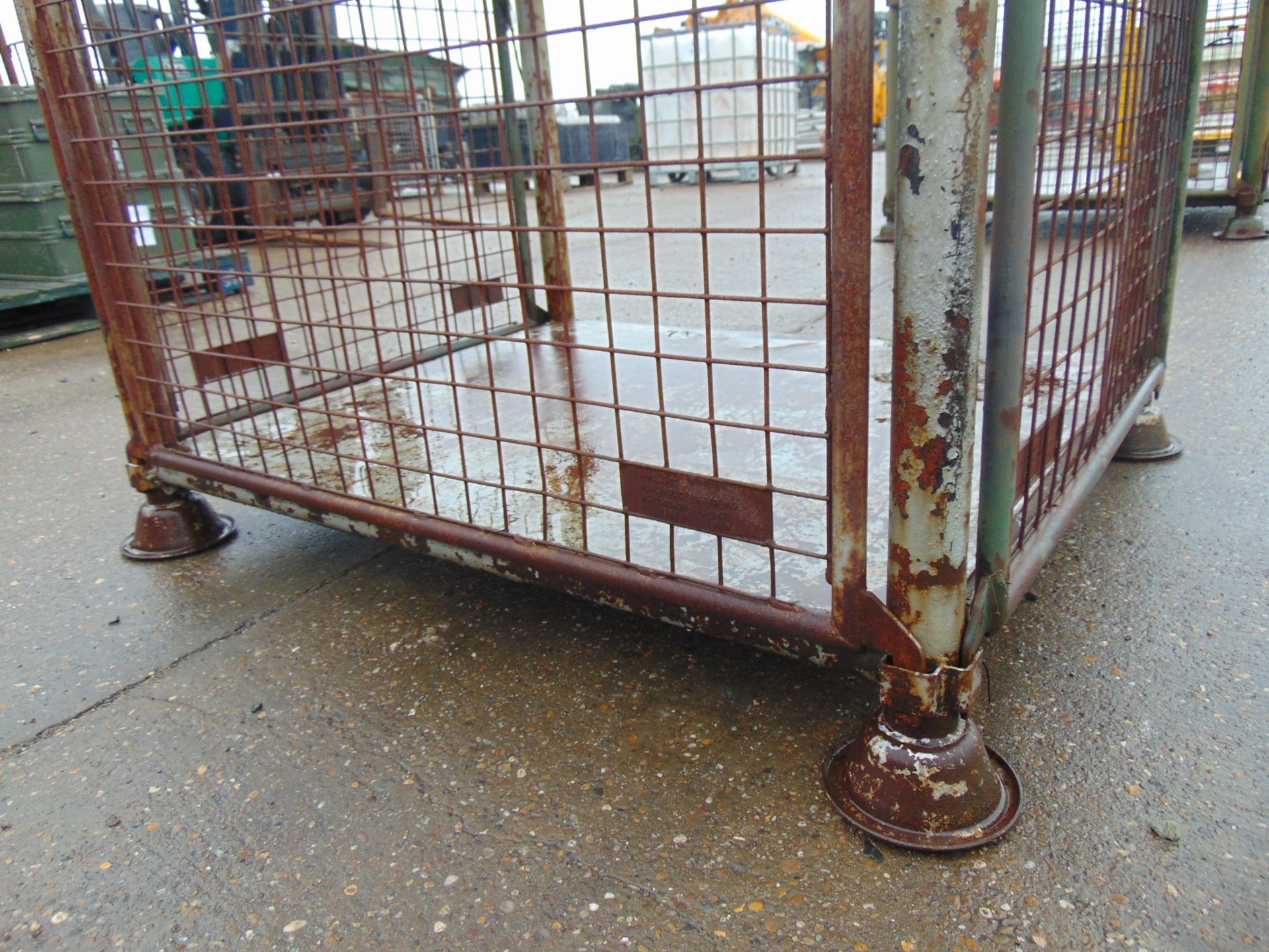 MOD Stillage Post Pallet L 1.22m W 1.02m H 1.02m - Image 3 of 3