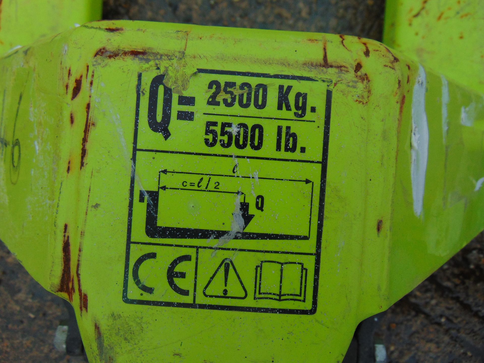 Pramac Lifter 2500Kg Pallet Truck - Image 5 of 5