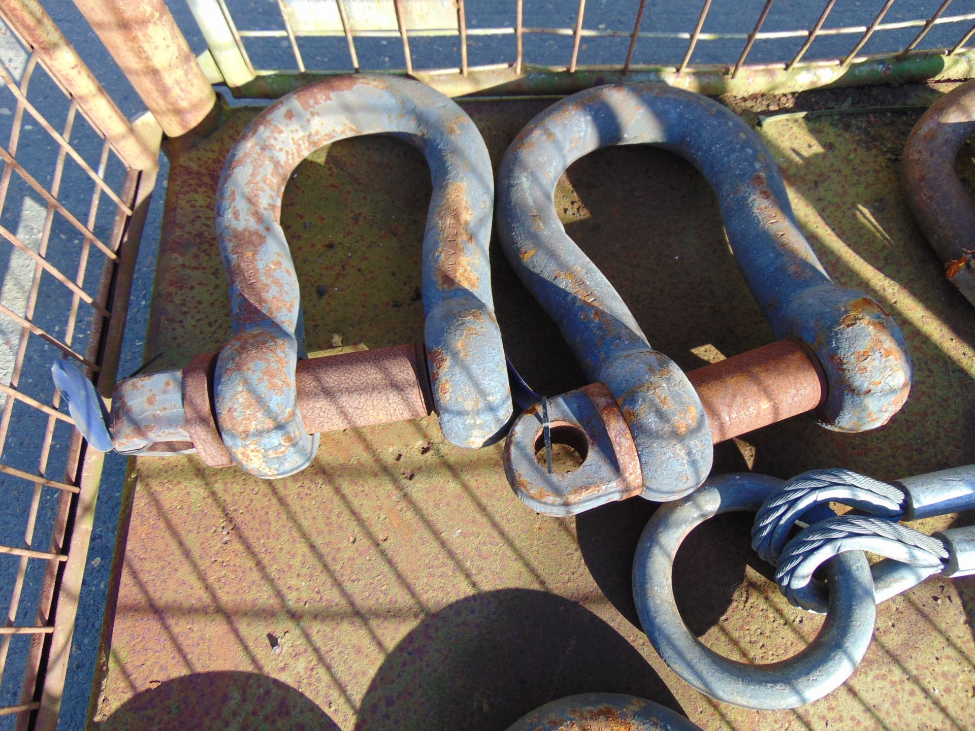 Large Bow Shackles, 2 Leg Wire Rope Assy etc - Image 2 of 7