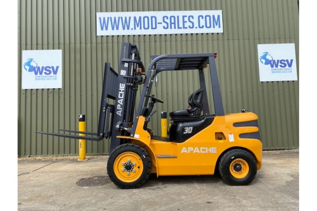 **NEW UNUSED 2022 Apache HH30Z 3000Kg Diesel Fork Lift Truck** - Image 17 of 37