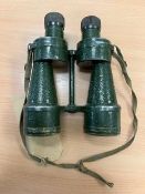 1X PAIR OF BRITISH ARMY BINO PRISM N.5 MK4 X 7 MAG WITH GRATICULE C/W STRAP ETC SN.94580