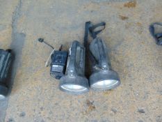 2x Dragon MK2 12Volt Portable Search Light + Charger