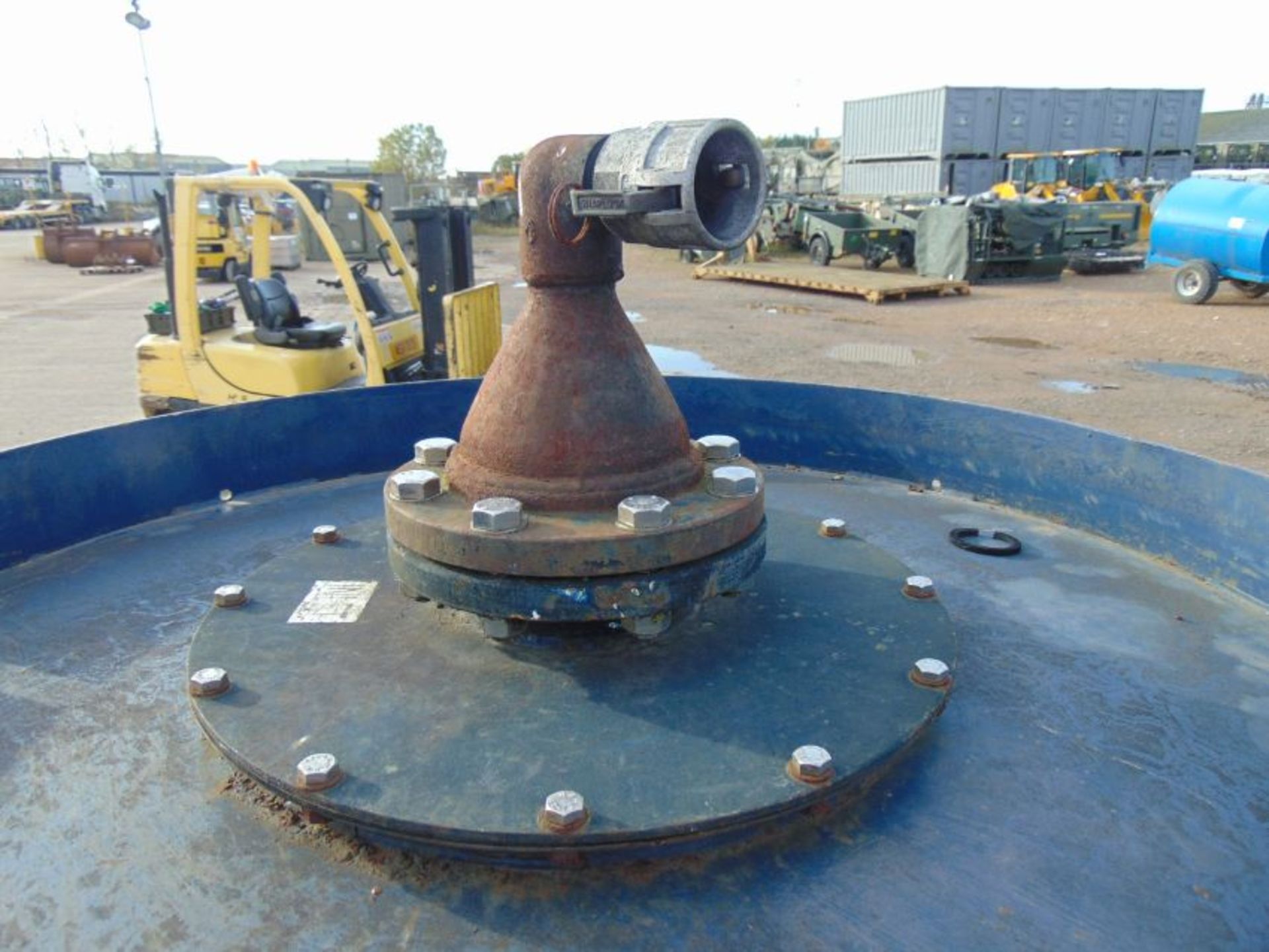 Environmental Pollution Carbon Filter Tank - Image 4 of 7