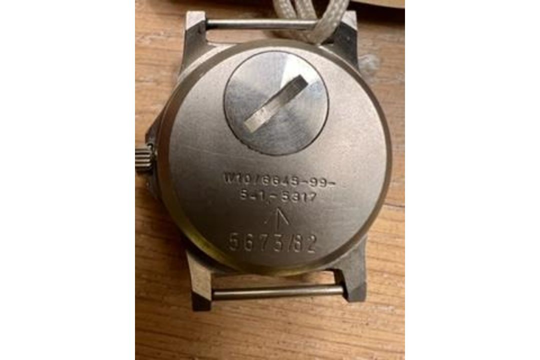 V.V. RARE CWC FAT BOY W10 BRITISH ARMY SERVICE WATCH NATO MARKS DATE 1982 ** FALKLANDS WAR** - Image 3 of 5