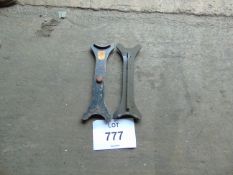 2x Very Desirable CVRT Track Removing Tool