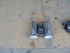 2x Dragon MK2 12Volt Portable Search Light + Charger